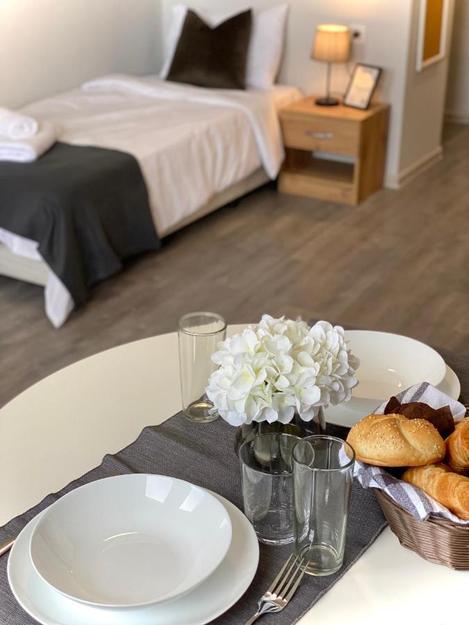 Hello Studios Budget Stays Free Parking & Wifi ستارا زاغورا المظهر الخارجي الصورة