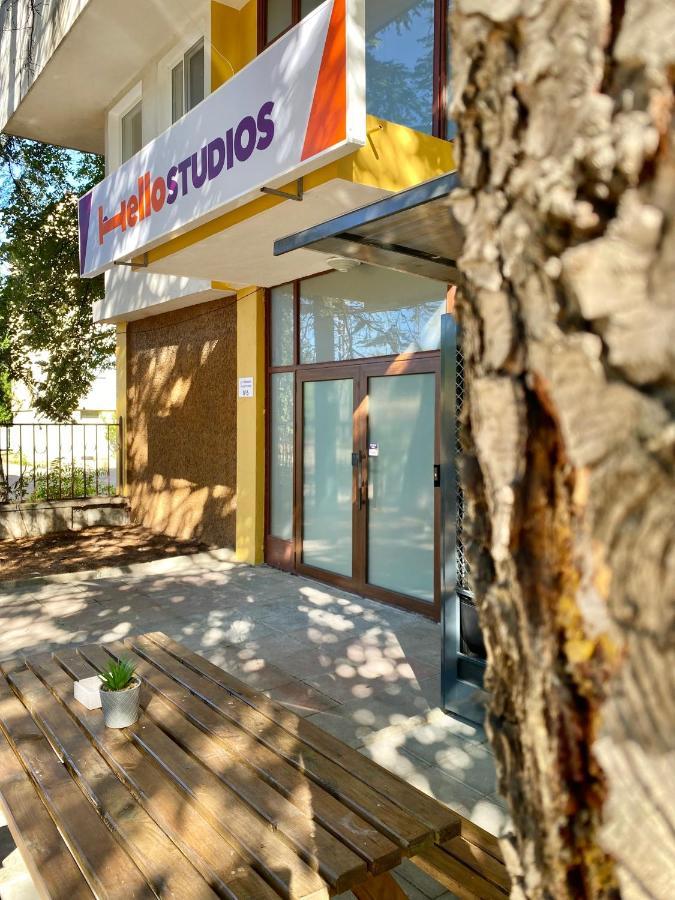 Hello Studios Budget Stays Free Parking & Wifi ستارا زاغورا المظهر الخارجي الصورة