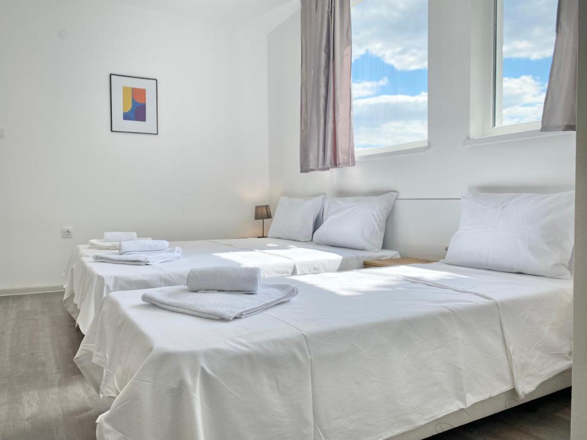 Hello Studios Budget Stays Free Parking & Wifi ستارا زاغورا المظهر الخارجي الصورة