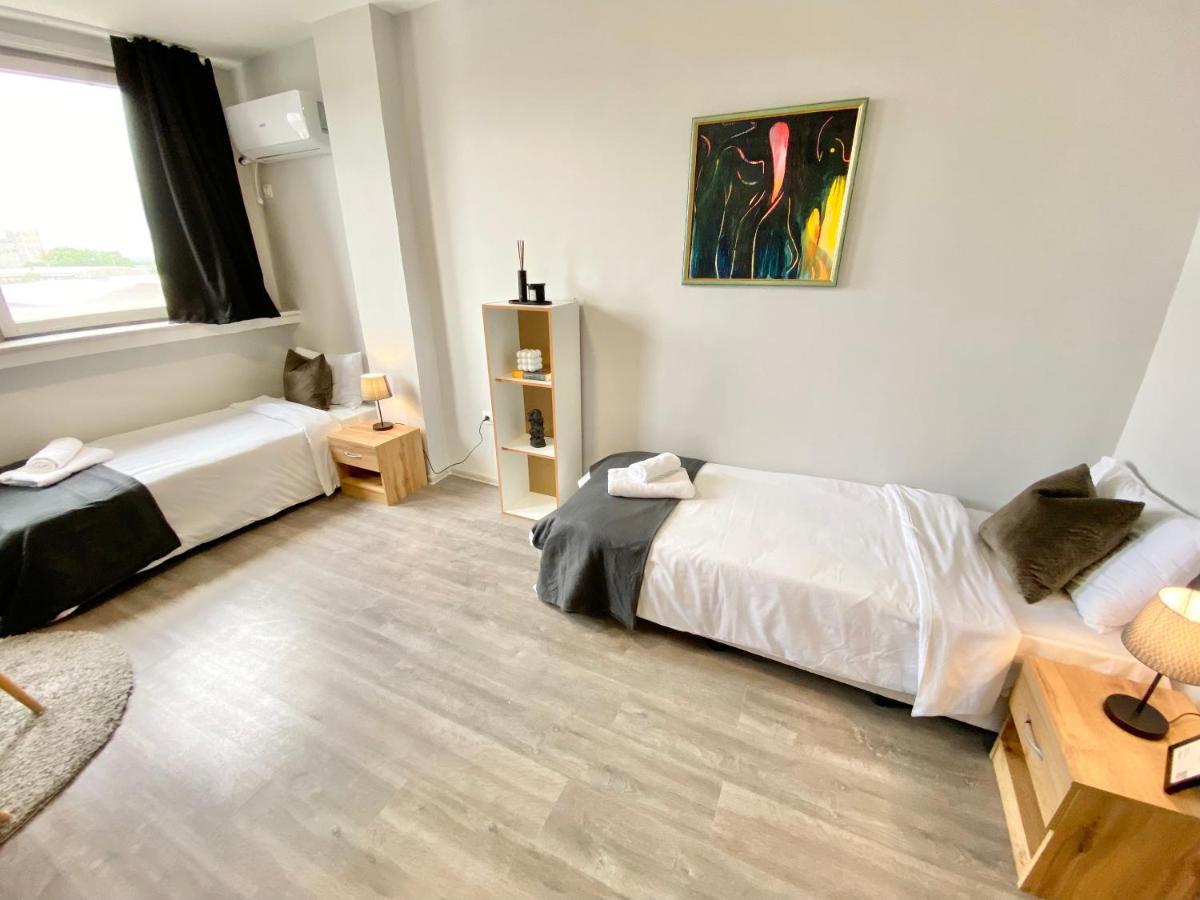 Hello Studios Budget Stays Free Parking & Wifi ستارا زاغورا المظهر الخارجي الصورة
