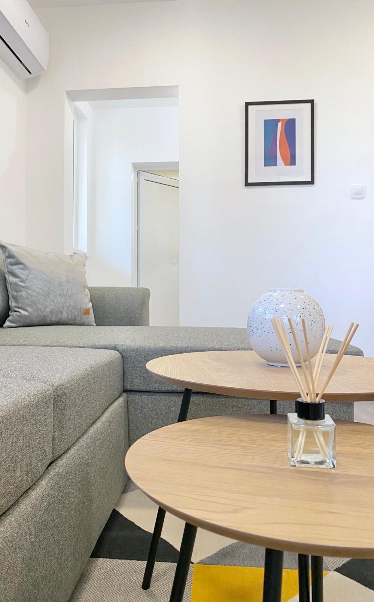 Hello Studios Budget Stays Free Parking & Wifi ستارا زاغورا المظهر الخارجي الصورة