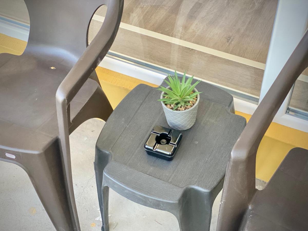 Hello Studios Budget Stays Free Parking & Wifi ستارا زاغورا المظهر الخارجي الصورة